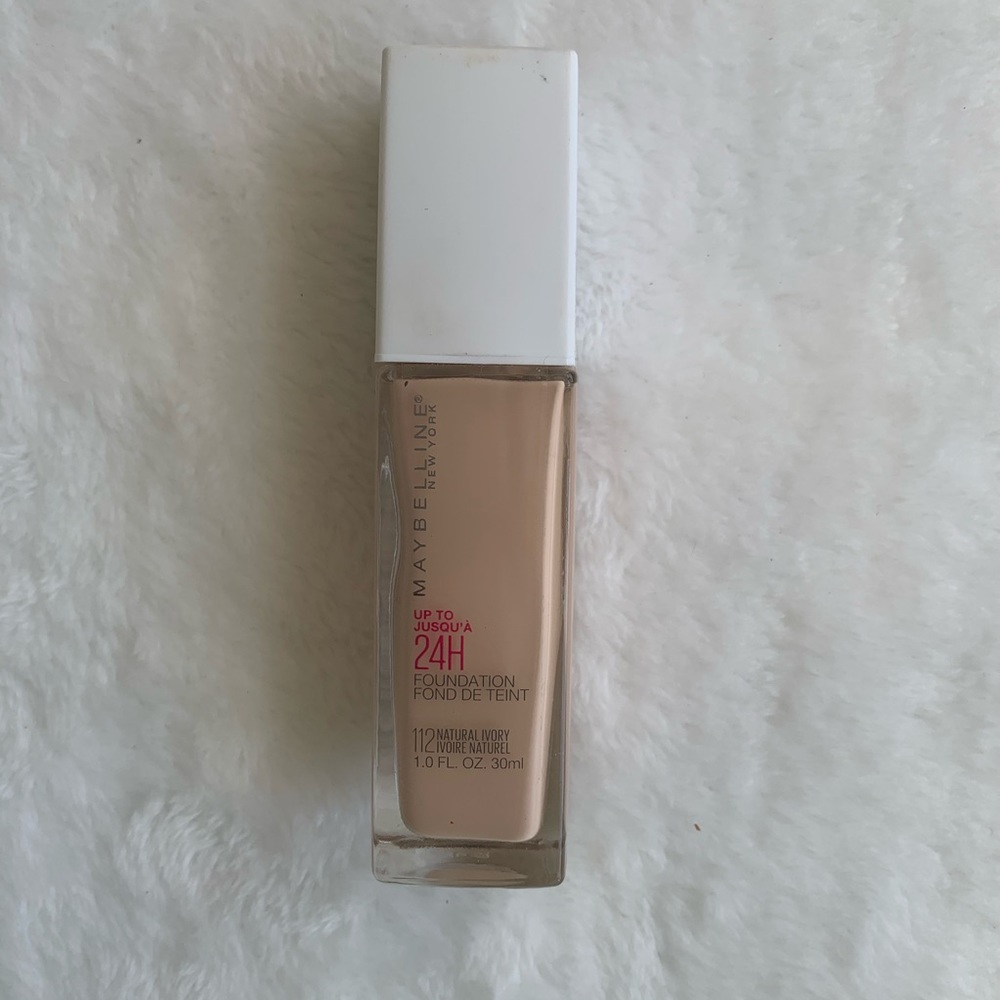 🆕 NWT 112 natural ivory maybelline foundation